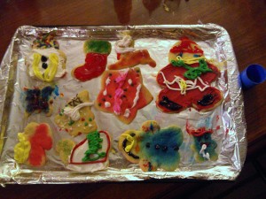 My younger nephew's cookies...I'm guessing that sleigh covered in all that white frosting was one sweet cookie!